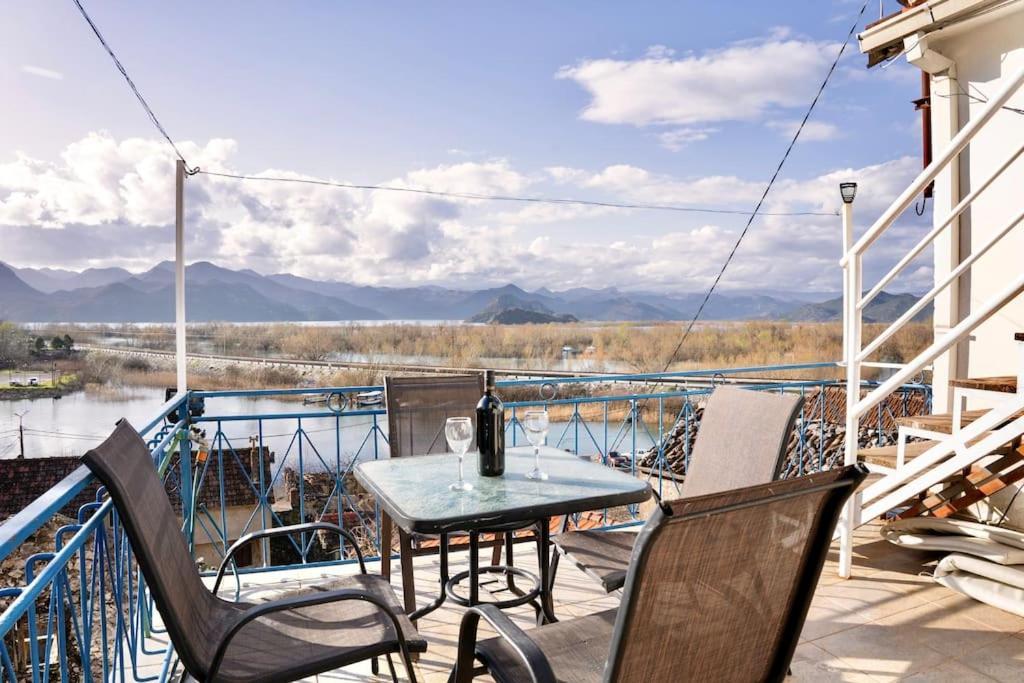 Sunny Balconies Apartments Skadar Lake Virpazar Eksteriør billede